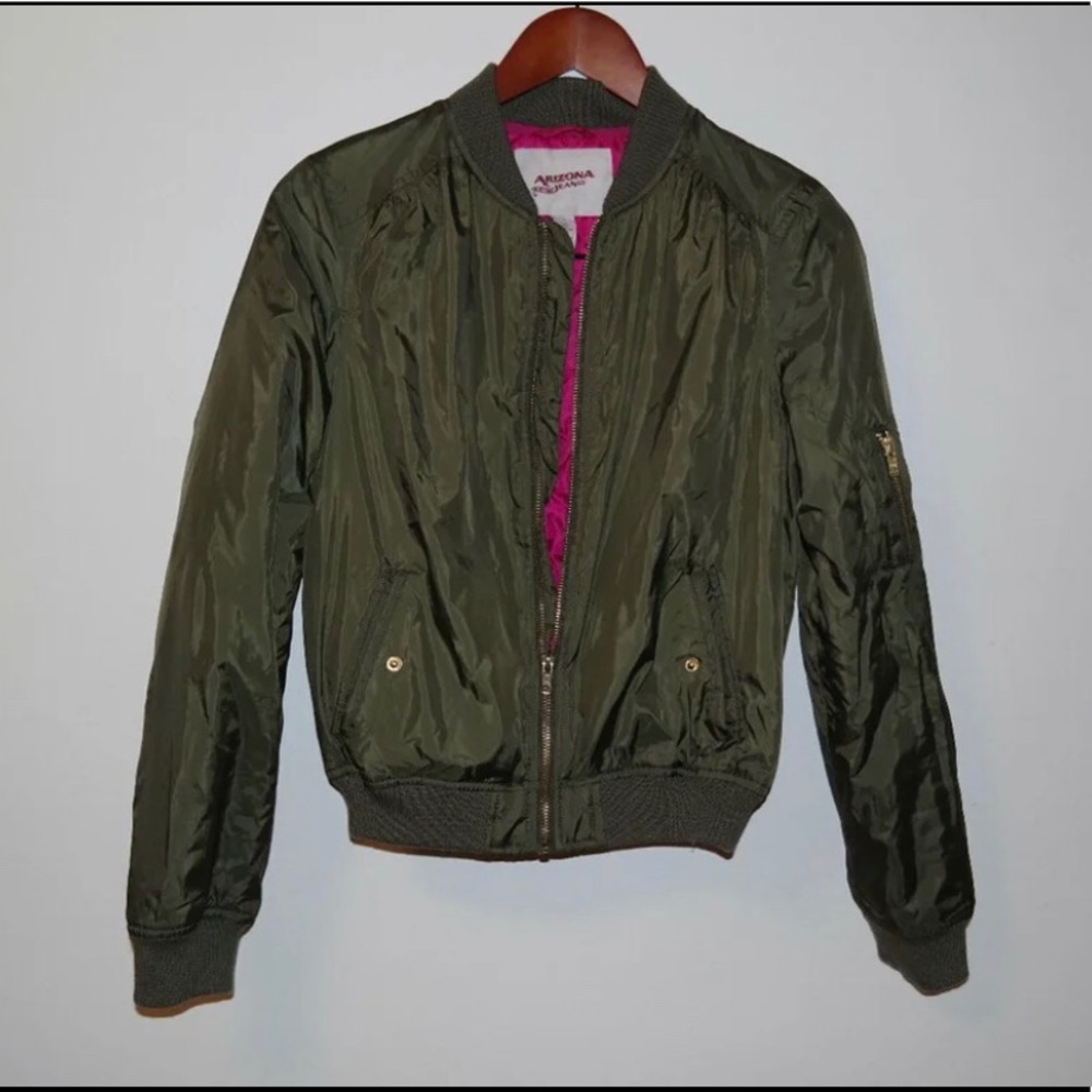 Bomber jacket